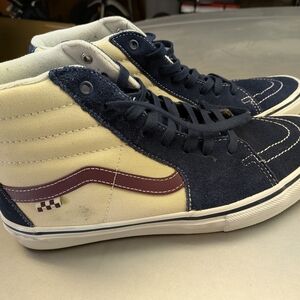 Vans SK8 Hi Pro Dress Blues/Turtle Dove Navy and Cream High-Top Sneakers 11